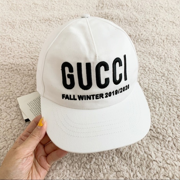 NWT Authentic Gucci logo embroidered baseball cap